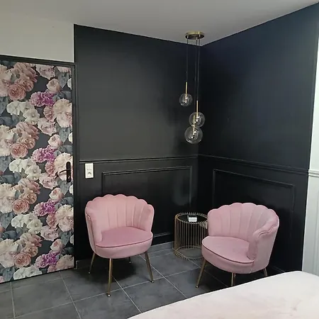 Cocon Romantique Avec Jacuzzi Exterieur